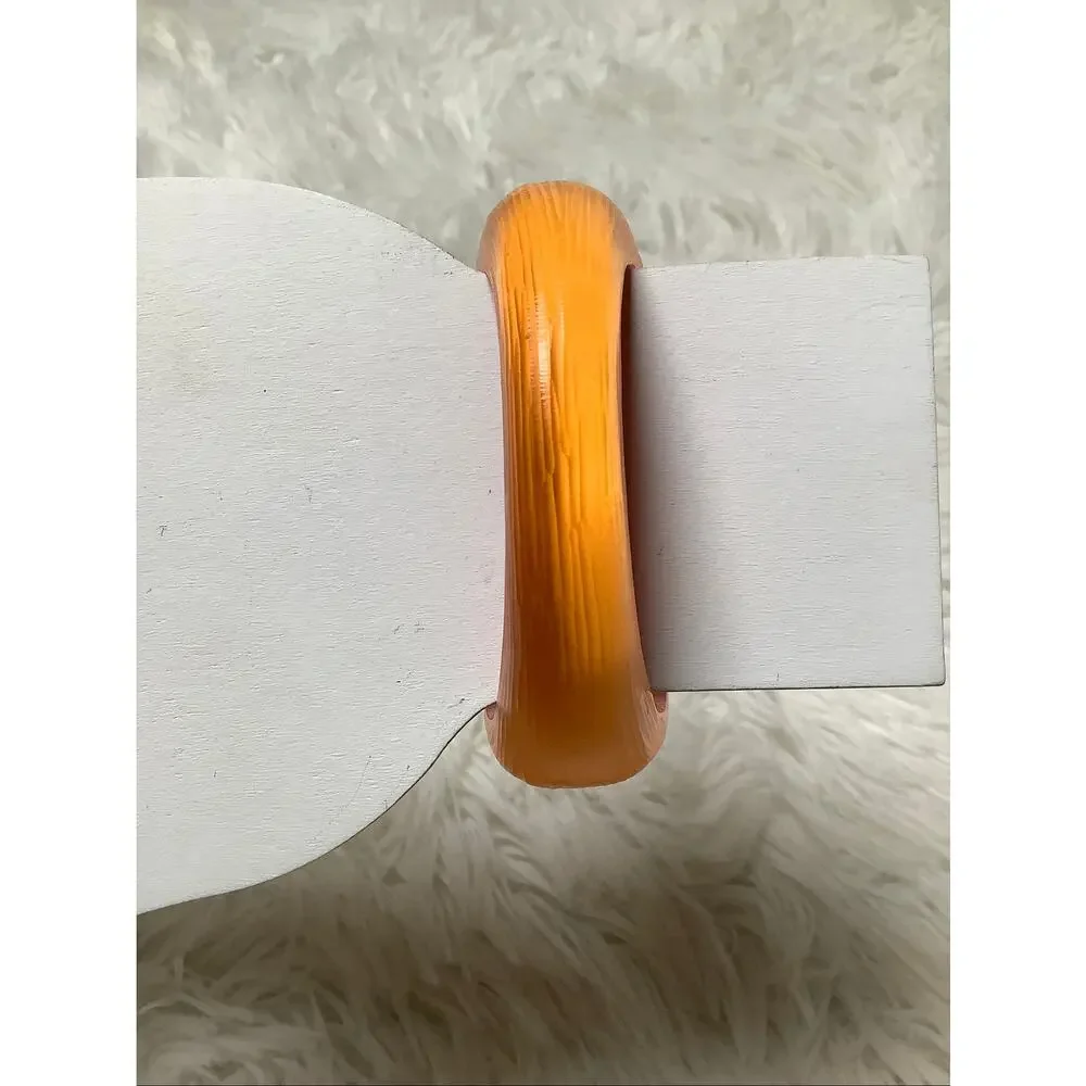 Alexis Bittar Orange Carved Lucite Translucent Bangle Bracelet Vintage F17-29